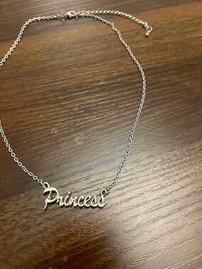 "Princess" Silver Script Name Necklace - Women Jewelry